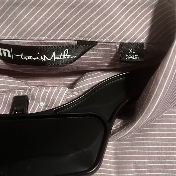 EUC Travis Mathew Button Down Shirt Long Sleeve X Large beige color - Picture 4 of 7